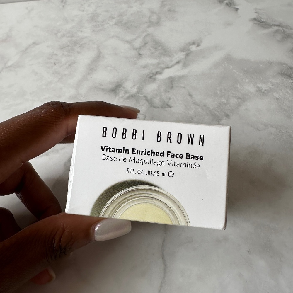 Bobbi Brown Vitamin Enriched Face Base